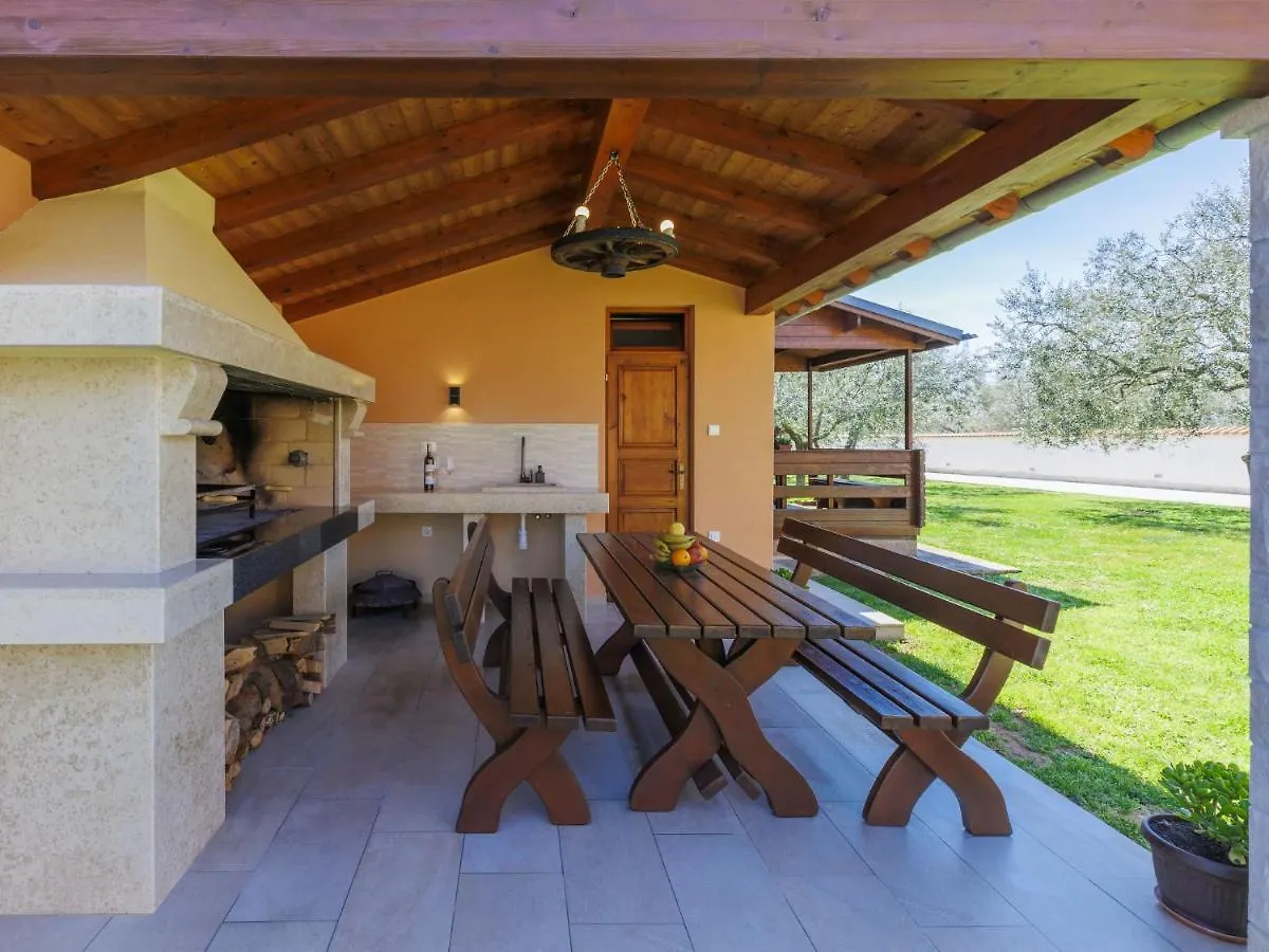 Holiday Home Nina - Pul507 By Interhome Fazana