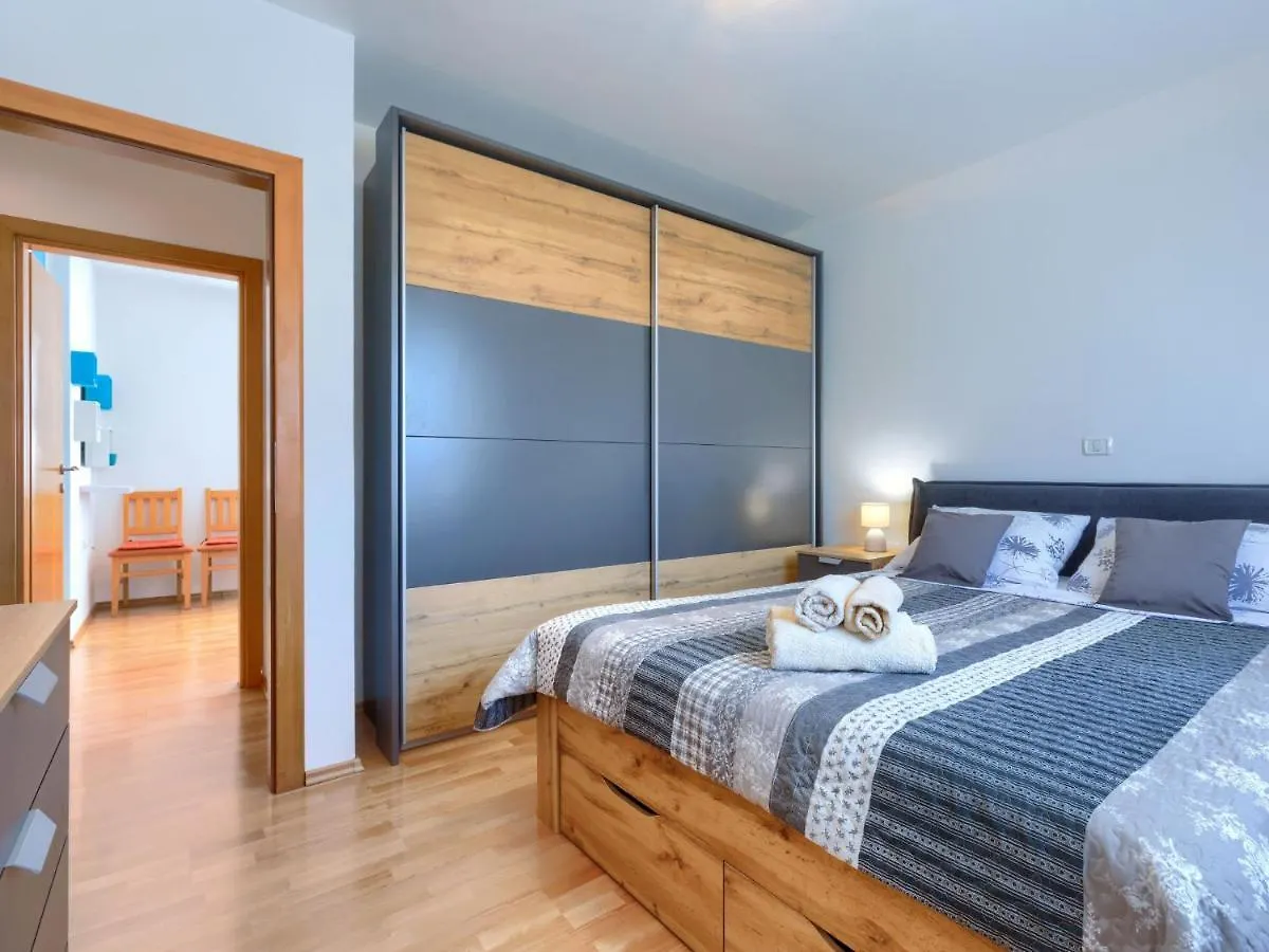 Holiday Home Nina - Pul507 By Interhome Fazana 0*,
