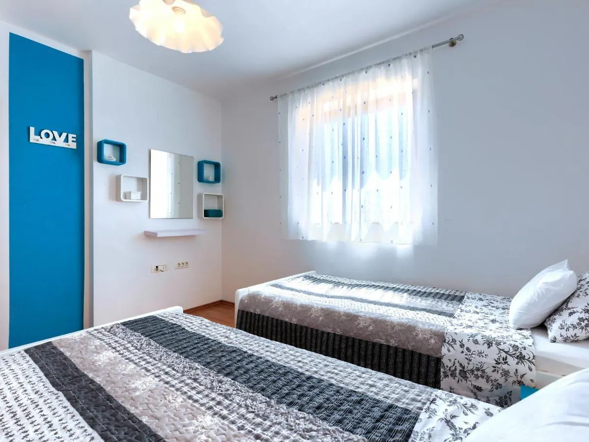 Holiday Home Nina - Pul507 By Interhome Fazana