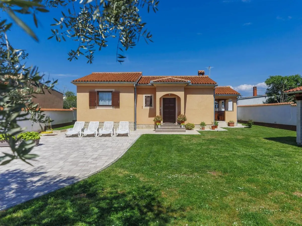 Holiday Home Nina - Pul507 By Interhome Fazana